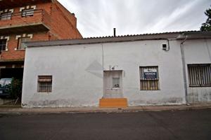 Adosado en venta en Olmedo de 84 m2 photo 0