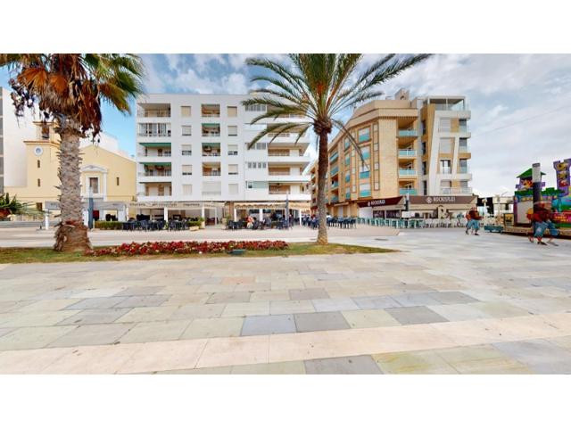 Piso En venta en Torrevieja photo 0