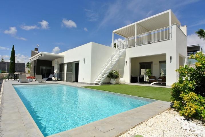 Villa En venta en San Fulgencio photo 0