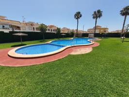Piso En venta en Torrevieja photo 0