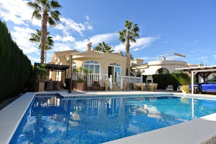 Villa En venta en San Fulgencio photo 0