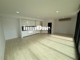 Piso En alquiler en Manises photo 0