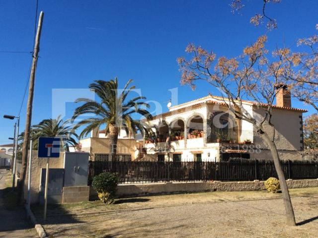 Casa En venta en Empuriabrava photo 0