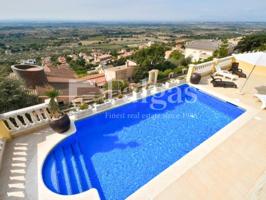 Casa En venta en Palau-Saverdera photo 0