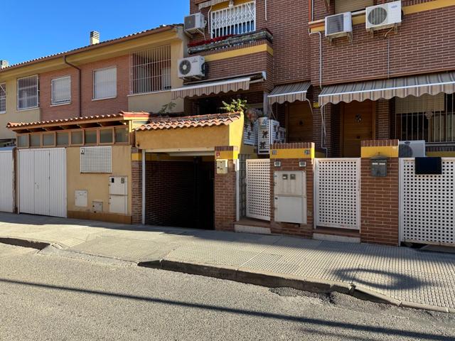 BUEN DÚPLEX, BUENA ZONA, BUENA COMPRA. photo 0
