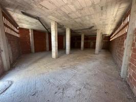 🔹 ¡Oportunidad única! Local comercial en esquina con gran visibilidad en Santo Ángel – 179 m² en bruto con 6 meses de carencia photo 0