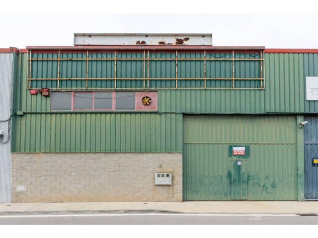 GRAN VISIBILIDAD COMERCIAL Y ACCESOS - NAVE CON PATIO photo 0