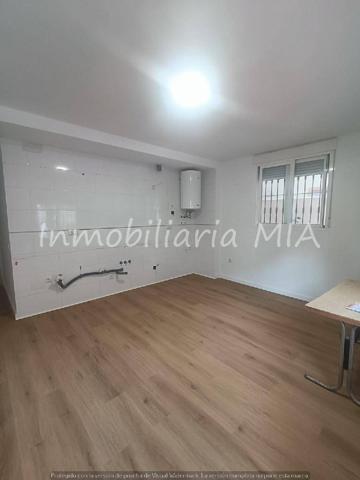 APARTAMENTO REFORMADO EN EL CENTRO DE TORREMOLINOS photo 0