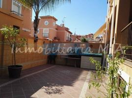 GRAN CHALET PAREADO EN 2DA LINEA DE PLAYA. EXCELENTE UBICACIÓN photo 0