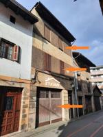 AITA MADINA kalea.- Eraberritzeko eraikina photo 0