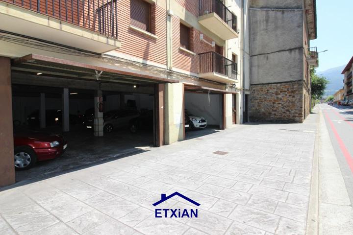 Garaje-lokal handia Otadui Zuhaiztian photo 0