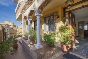 Unifamiliar En venta en Villa De Otura, Otura photo 0