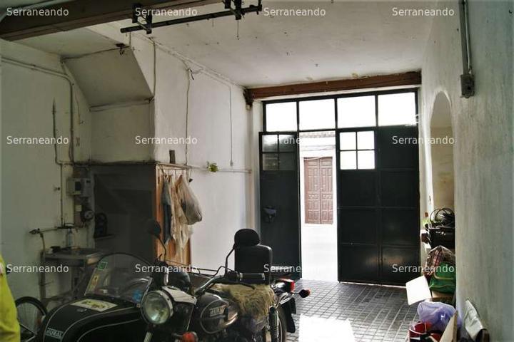 CASA DE PUEBLO EN VENTA EN ARACENA (HUELVA) ESPAÑA. photo 0
