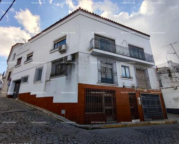 INMUEBLE CON DOS PISOS, GARAJE Y LOCAL COMERCIAL EN VENTA EN CORETEGANA (HUELVA) ESPAÑA. photo 0