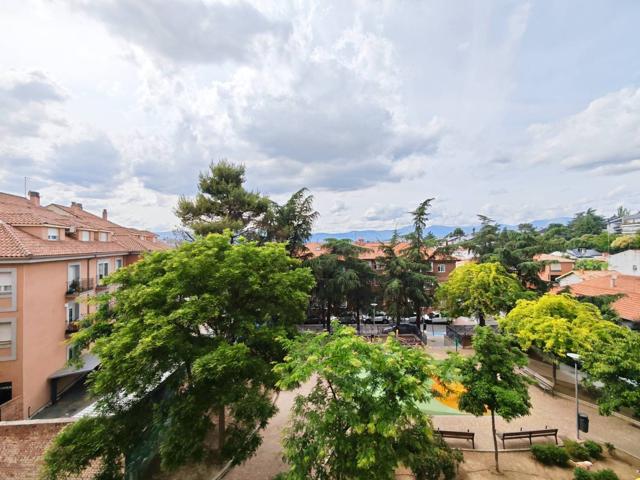 Dúplex En venta en Collado Villalba photo 0