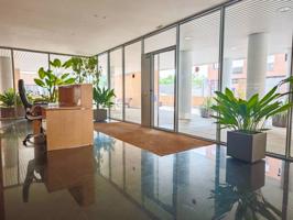 Piso En venta en Alameda Osuna, Madrid photo 0