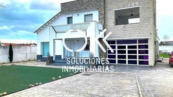 CHALET CON PARCELA DE 1200M2 EN CORIA-CÁCERES photo 0