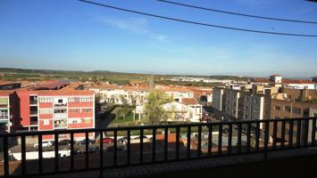 Piso en venta en Coria de 150 m2 photo 0