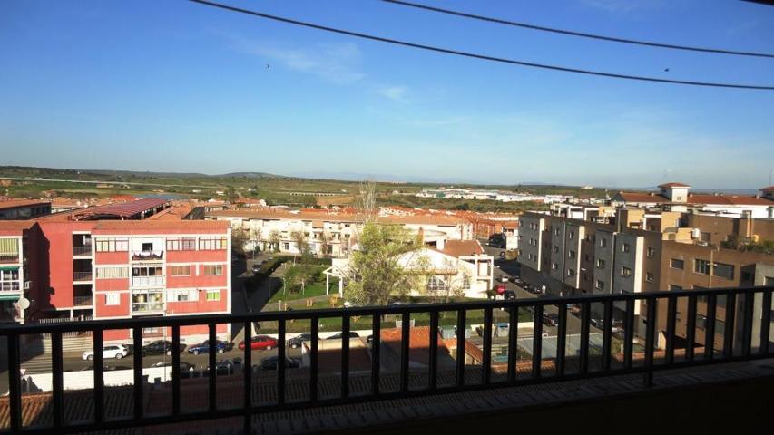 Piso en venta en Coria de 150 m2 photo 0