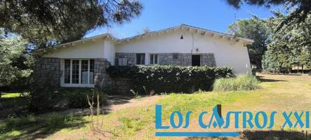 Casa De Pueblo en venta en Alpedrete de 213 m2 photo 0