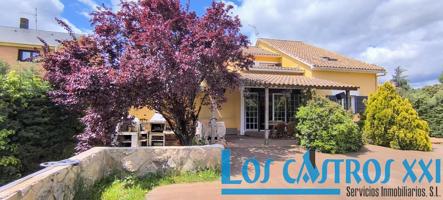 Casa - Chalet en venta en GUADARRAMA de 360 m2 photo 0