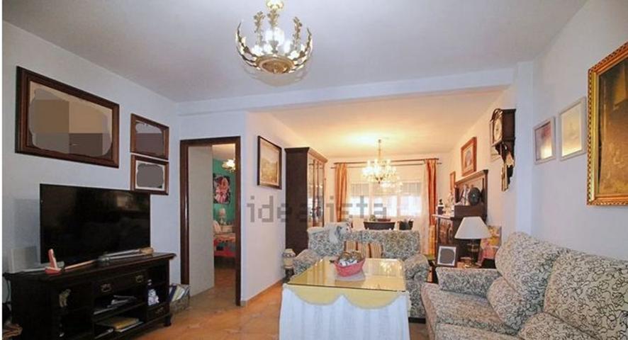 Piso En venta en Reina Victoria - Matadero, Huelva photo 0