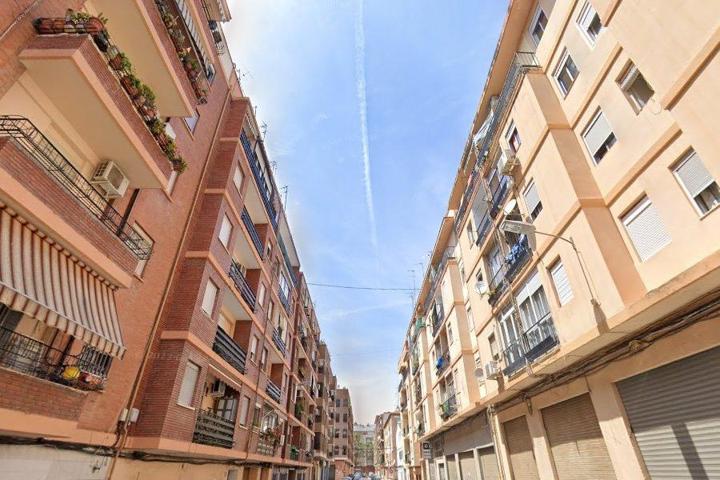PISO DE 3 HABITACIONES. photo 0