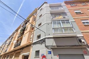 PISO DE 3 HABITACIONES, EXCELENTE INVERSION CON SENTIDO. photo 0
