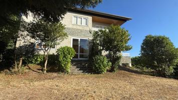 Casa Independiente en Venta - Ideal para Tu Familia en Vilarchao a 15 minutos de Ourense photo 0