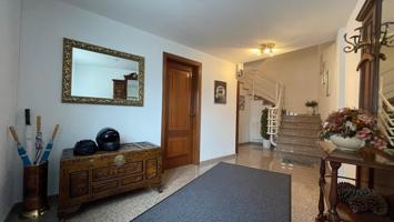 ¡Descubre tu nuevo hogar con 4 habitaciones,2 baños cocina y comedor en Xinzo de Limia! photo 0