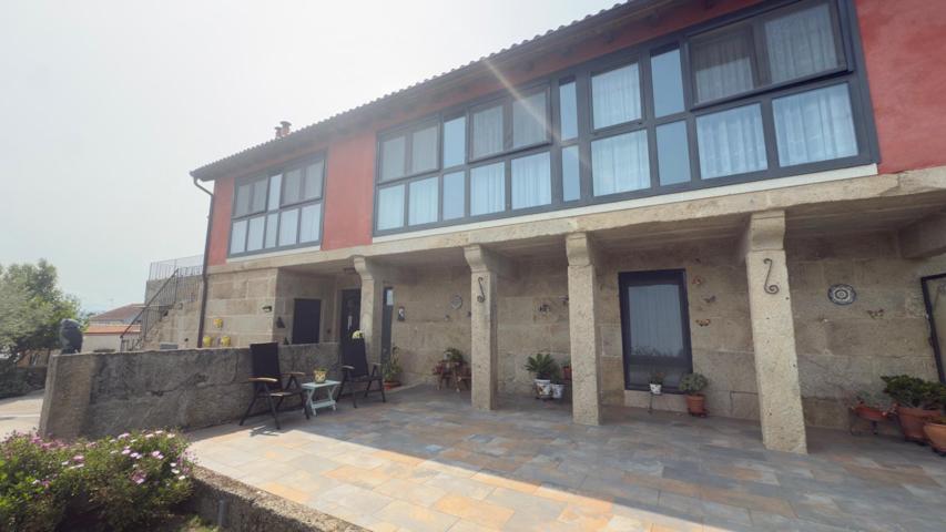 casa rustica con 4 habitaciones, 4 baños y terreno edificable a un paso de Carballiño y de Cea photo 0
