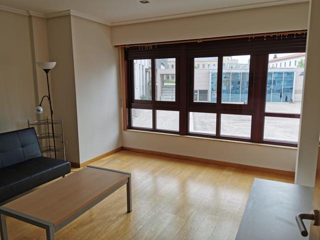 Estudio en Venta en Edificio Moderno con ascensor y trastero - Ideal para Inversores o Parejas photo 0