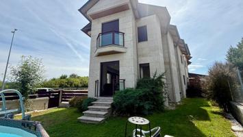 Casa - Chalet Pareado en Venta a un paso de la cuidad photo 0