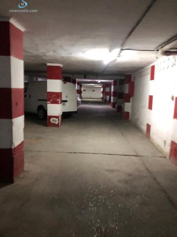 Plaza de garaje en zona Hospital photo 0