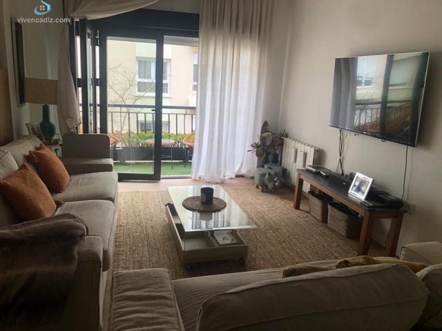 ¡Oportunidad única en Bahía Blanca! Vivienda de lujo completamente reformada photo 0