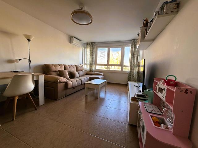 ¡Piso reformado listo para entrar a vivir! photo 0