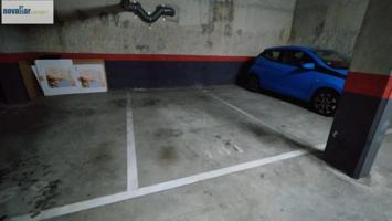 PLAZA DE PARKING EN LA ZONA ESPORTIVA A TOCAR DE FGC NACIONS UNIDES photo 0