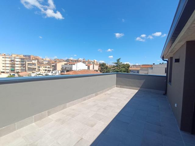 DÚPLEX DE 3 HABITACIONES CON TERRAZA DE 23M EDIFICIO TRANSVERSAL photo 0