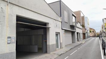 LOCAL COMERCIAL CON POSIBILIDAD DE VIVIENDA EN CA N'AURELL CON 8,5M DE FACHADA Y ENTRADA DE VEHICULOS photo 0