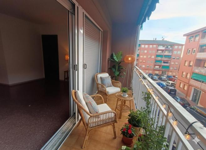 OPORTUNIDAD EN CAN PARELLADA. 4 HABITACIONES (2 DOBLES). BALCÓN. ASCENSOR. photo 0