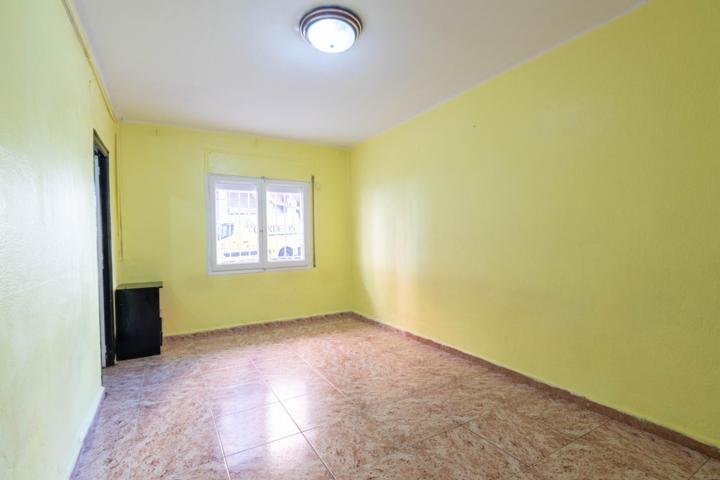 PLANTA BAJA PARA PONER A TU GUSTO. DE 4 HABITACIONES. COCINA INDEPENDIENTE CON GALERIA. photo 0