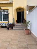 Unifamiliar Pareada En venta en Zona Norte, Jerez De La Frontera photo 0