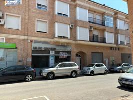 LOCAL COMERCIAL REFORMADO 254m² ZONA AMBULATORIO photo 0