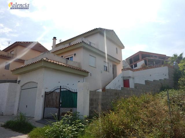 Unifamiliar En venta en Sierra Perenchiza - Cumbres De Calicanto - Santo Domingo, Chiva photo 0