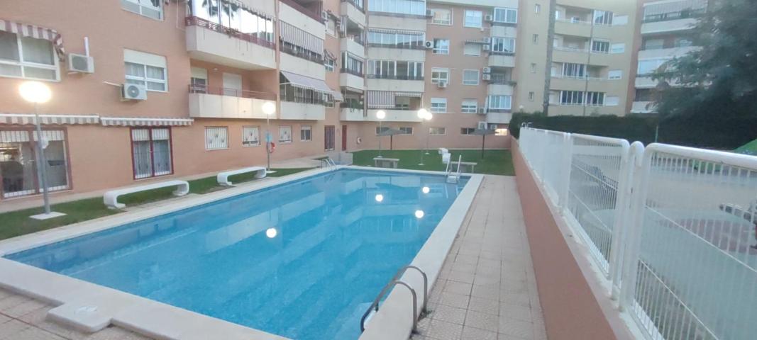 ¡Tu nuevo hogar en San Vicente del Raspeig, junto al Parque Lo Torrent! 🌳🏡 photo 0