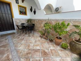 Unifamiliar Pareada En venta en Sur, Jédula photo 0