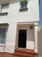 Unifamiliar Pareada En venta en Pozoalbero, Jerez De La Frontera photo 0