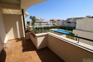 Unifamiliar Pareada En venta en Hipercor , Jerez De La Frontera photo 0