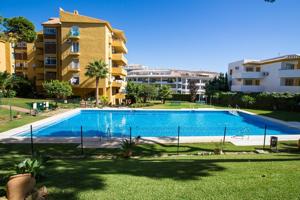 PISO EN CALAHONDA, MIJAS COSTA, 3 DORMITORIOS Y 2 BAÑOS. PISCINA. photo 0