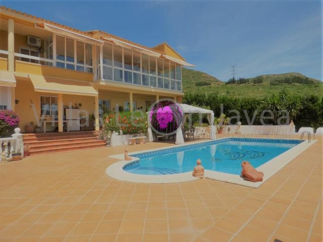 Villa En venta en Barxeta photo 0